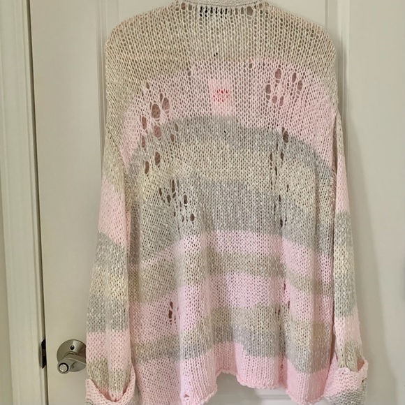 Wildfox Yara Distressed Dolman Cardigan size XS - Picture 9 of 11